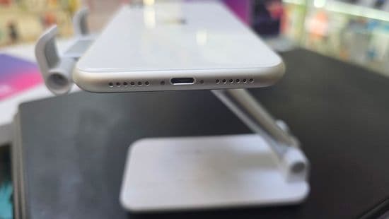 Фото 1: Apple iPhone 11 64Gb по адресу г.Н.Тагил, ул.Ильича,23а