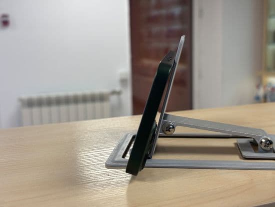 Фото 5: Apple iPhone 13 128GB по адресу г. Нижняя Тура, ул. Усошина, 1