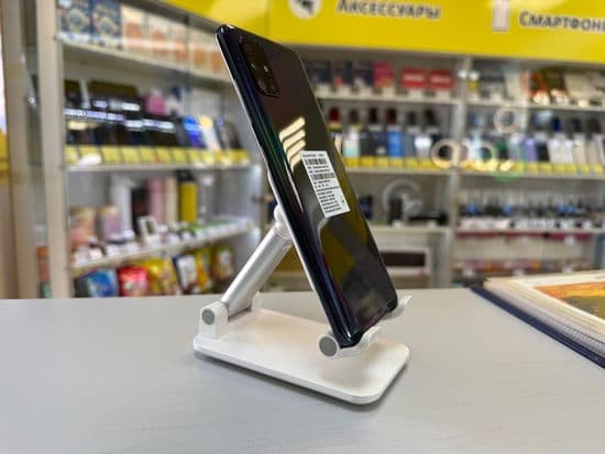 Фото 1: Samsung Galaxy A51 4/64Gb по адресу г.Севастополь, Северная, площадь Захарова, 1Ж, «Новая Ярмарка», пав. 7