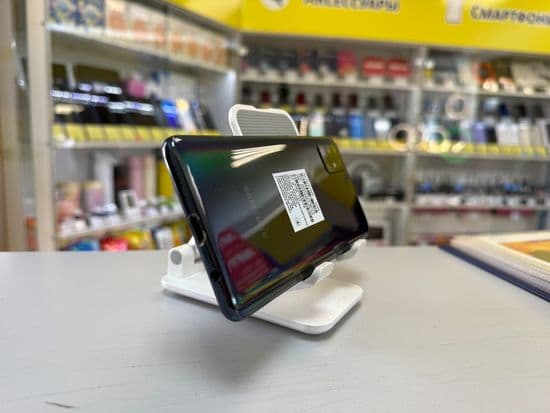Фото 2: Samsung Galaxy A51 4/64Gb по адресу г.Севастополь, Северная, площадь Захарова, 1Ж, «Новая Ярмарка», пав. 7
