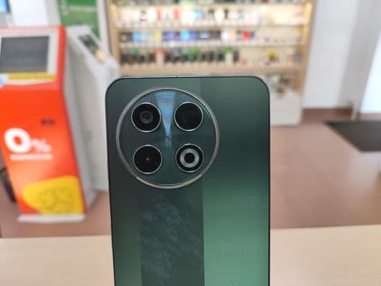 Фото 2: Tecno Spark 30 Pro 8/128GB по адресу г.В.Тагил, ул.Ново-Уральская,52