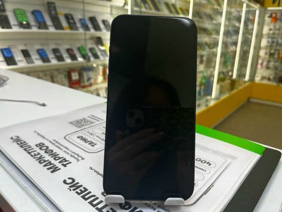 Фото 3: Apple iPhone 15 Plus 256GB по адресу г.Кушва, ул.Строителей,12