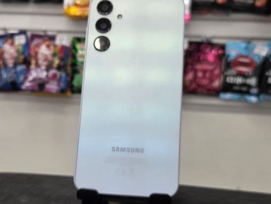 Фото 1: Samsung Galaxy A25 (5G) 8/256GB по адресу г. Карпинск, ул. Мира, 65