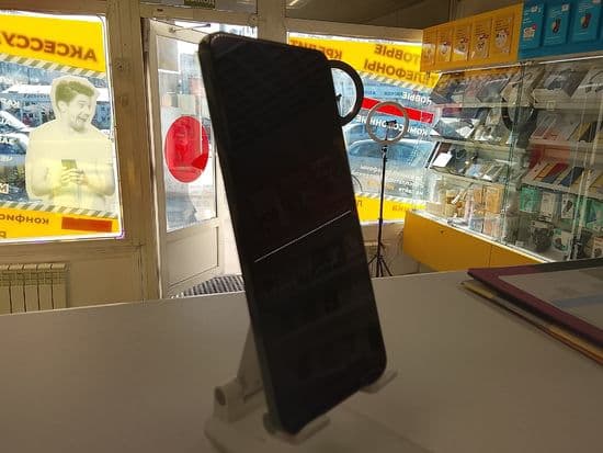 Фото 4: iQoo Z10 Lite 8/128GB по адресу г. Нижний Тагил, ул. Фрунзе, 37б к2