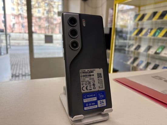 Фото 3: Tecno Camon 40 12/256GB по адресу г.Н.Тагил, пр-т Мира,71