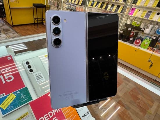 Фото 2: Samsung Galaxy Z Fold5 12/256GB по адресу г.Н.Тагил, ул.Металлургов,58а
