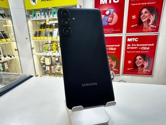 Фото 6: Samsung Galaxy M55 8/256GB по адресу г.Севастополь, ул.Горпищенко,61