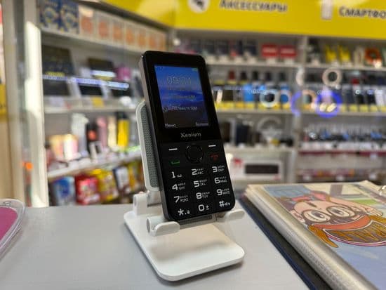 Фото 7: Xenium X240 по адресу г. Севастополь, Северная, площадь Захарова, 1Ж, «Новая Ярмарка», пав. 7