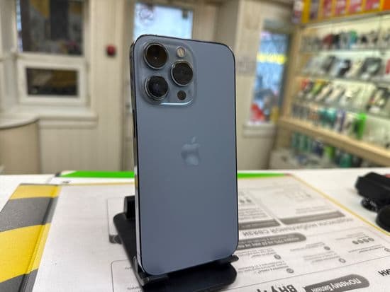 Фото 1: Apple iPhone 13 Pro 256Gb по адресу г.В.Тура, ул. Иканина, 90