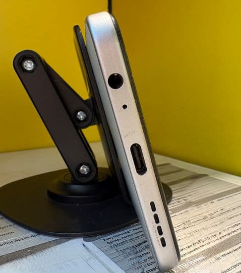 Фото 1: Infinix Hot 50 Pro 8/256GB по адресу г.Карпинск, ул.Колхозная,56