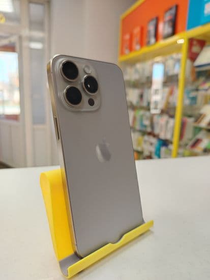 Фото 4: Apple iPhone 15 Pro Max 256GB по адресу г.Артемовский, ул.Свободы,42