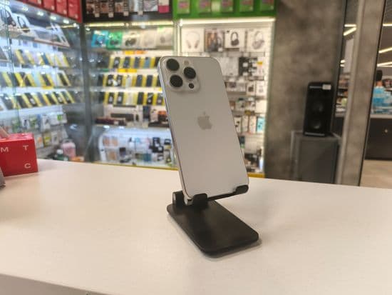 Фото 1: Apple iPhone 15 Pro Max 256GB по адресу г.Ивдель, ул.Трошева,16