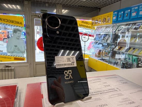 Фото 5: Huawei Nova 13 12/256GB по адресу г. Нижний Тагил, ул. Фрунзе, 37б к2