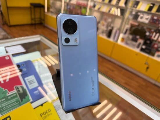Фото 7: Xiaomi 13 Lite 8/128GB по адресу г. Нижний Тагил, ул. Металлургов, 58а