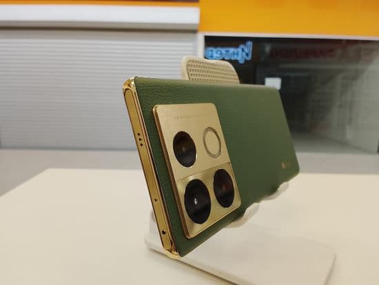 Фото 6: Infinix Note 40 pro&nbsp;8/256GB по адресу г.Н.Тагил, ул.Садовая,81