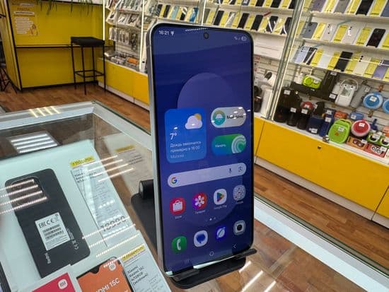Фото 2: Samsung Galaxy S25 FE 8/256GB по адресу г.Н.Тагил, ул.Металлургов,58а