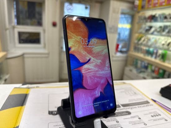 Фото 4: Samsung Galaxy A10 2/32Gb по адресу г. Верхняя Тура, ул. Иканина, 90