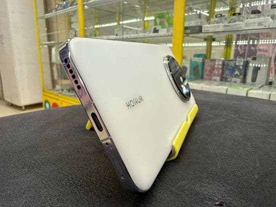 Фото 3: Honor Magic 7 12/256GB по адресу г.Н.Тагил, пр-т Ленинградский,28