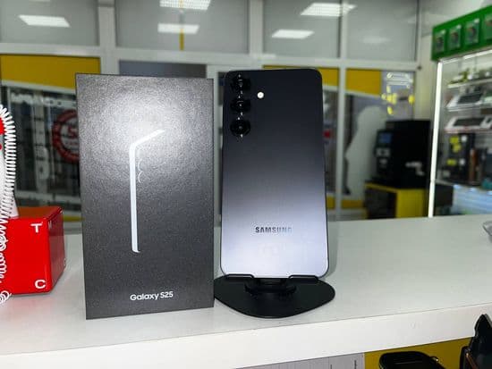 Фото 6: Samsung Galaxy S25 12/256GB по адресу г. Серов, ул. Ленина, 215