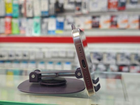 Фото 3: Apple iPhone 16 Pro 128GB по адресу г.Верхотурье, ул.Ершова,5