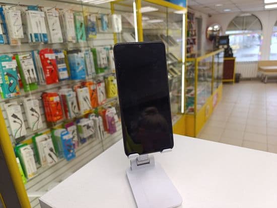 Фото 8: Xiaomi Redmi Note 13 8/256GB по адресу г.Невьянск, ул. Ленина,15а