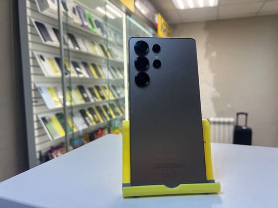 Фото 1: Samsung Galaxy S25 Ultra 12/256GB по адресу г.Н.Тура, Усошина,6