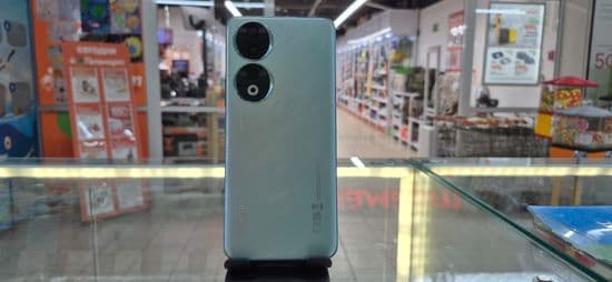 Фото 5: Honor 90 8/256Gb по адресу г.Н.Тагил, ул.Юности,16