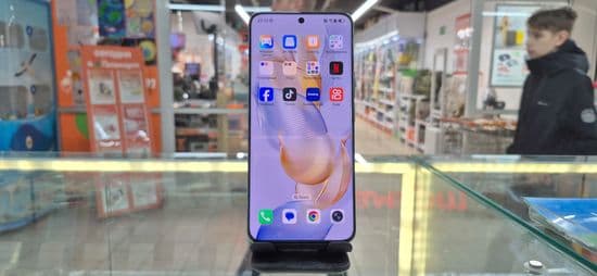 Фото 6: Honor 90 8/256Gb по адресу г.Н.Тагил, ул.Юности,16