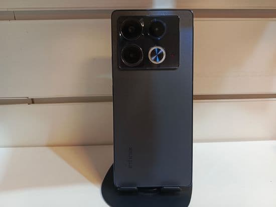 Фото 3: Infinix Note 40  8/256GB по адресу г.Карпинск, ул.Колхозная,56
