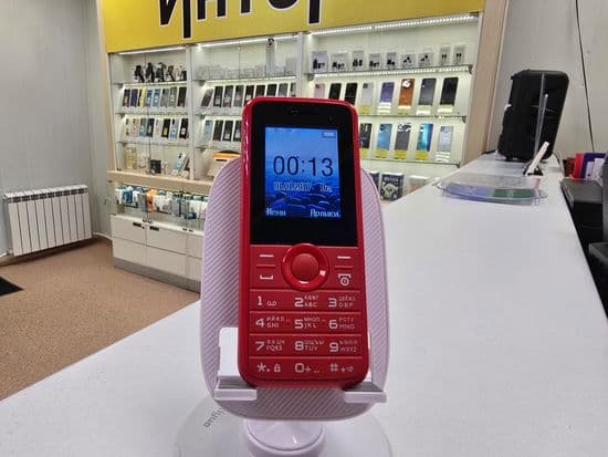 Фото 2: Philips E106 по адресу г.Новая Ляля, ул.Розы Люксембург,69в