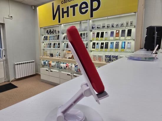 Фото 6: Philips E106 по адресу г.Новая Ляля, ул.Розы Люксембург,69в