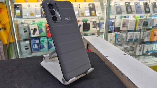 Фото 3: Realme GT Master Edition 8/256GB по адресу г. Серов, ул. Ленина, 128