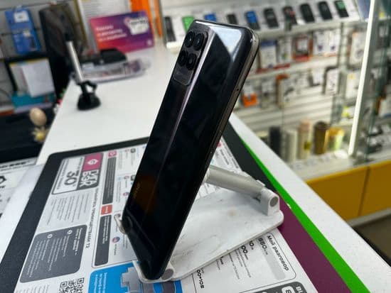 Фото 2: Realme 8i 4/128Gb по адресу г.Кушва, ул.Строителей,12