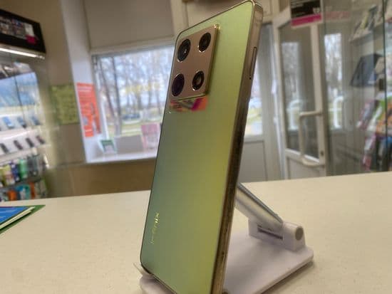 Фото 2: Infinix Note 30 Pro 8/256GB по адресу пос. Баранчинский, ул. Коммуны, 45