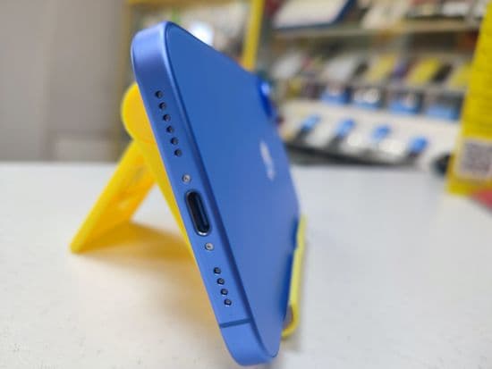 Фото 4: Apple iPhone 16 Plus 128GB по адресу г. Артемовский, ул. Свободы, 42