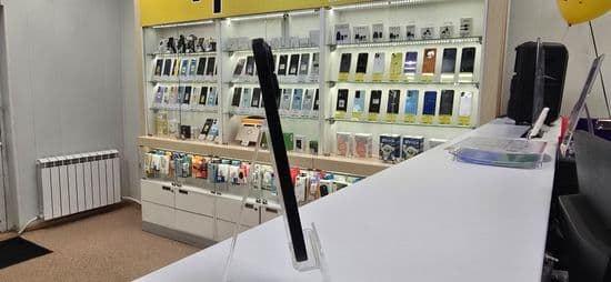Фото 2: Apple iPhone 16 128GB по адресу г. Новая Ляля, ул. Розы Люксембург, 69в