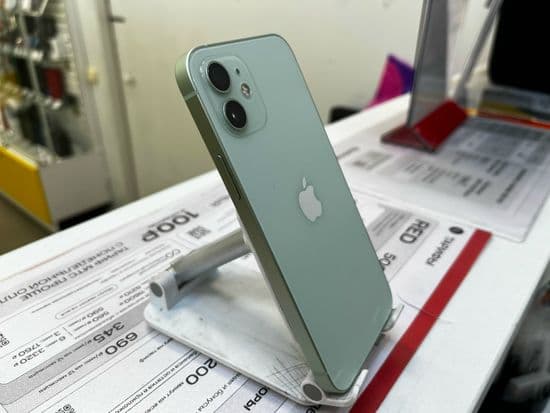 Фото 2: Apple iPhone 12 128GB по адресу г. Кушва, ул. Строителей, 12