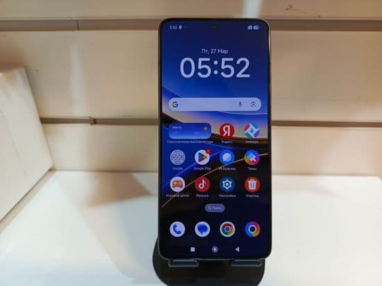 Фото 1: Xiaomi Poco F7 12/512GB по адресу г. Карпинск, ул. Колхозная, 56