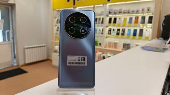 Фото 2: Huawei Nova 13i 8/256GB по адресу г. Новая Ляля, ул. Розы Люксембург, 69в