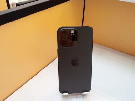 Фото 3: Apple iPhone 15 Pro Max 256GB по адресу г. Кушва, ул. Строителей, 12
