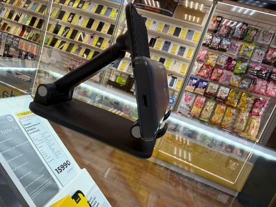 Фото 3: Nokia 230 Dual Sim RM-1172 по адресу г. Нижний Тагил, ул. Металлургов, 58а