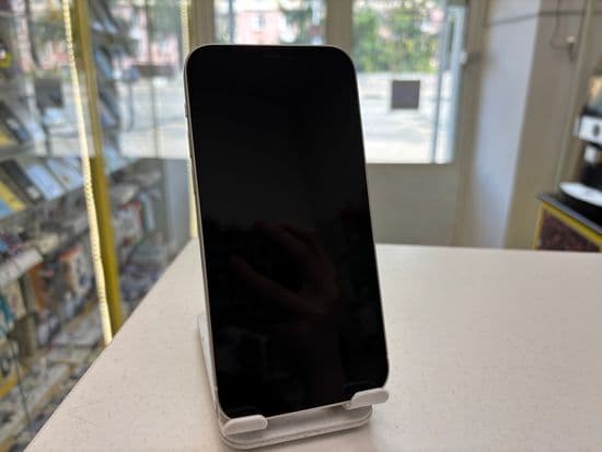 Фото 1: Apple iPhone 12 128GB по адресу г. Нижний Тагил, пр-т Мира, 71