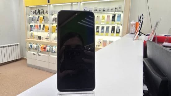 Фото 4: Tecno Spark Go 1 3/128GB (черный) по адресу г. Новая Ляля, ул. Розы Люксембург, 69в