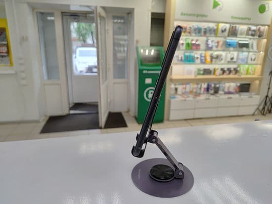 Фото 2: Samsung Galaxy S21 5G 8/256GB по адресу г. Нижний Тагил, ул. Металлургов, 58а