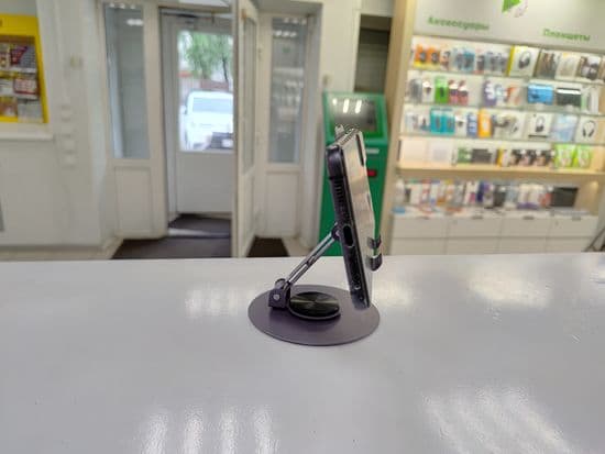 Фото 5: Samsung Galaxy S21 5G 8/256GB по адресу г. Нижний Тагил, ул. Металлургов, 58а