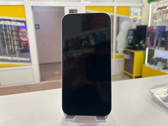Фото 3: Apple iPhone 16 128GB по адресу г. Североуральск, ул. Ленина, 31