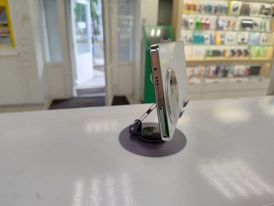 Фото 2: Tecno Camon 30 8/256GB по адресу г. Нижний Тагил, ул. Металлургов, 50Б