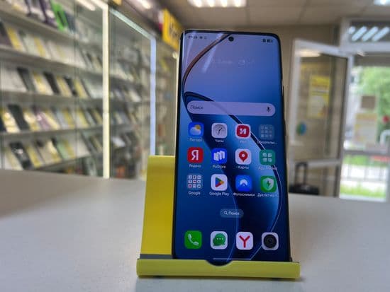 Фото 1: Realme 12 Pro Plus 5G 12/512GB по адресу г. Нижняя Тура, ул. Усошина, 6