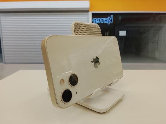 Фото 2: Apple iPhone 13 128GB по адресу г. Нижний Тагил, ул. Пархоменко, 41