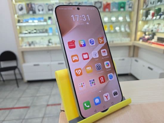 Фото 8: Huawei Pura 80 12/256GB по адресу г. Карпинск, ул. Мира, 65